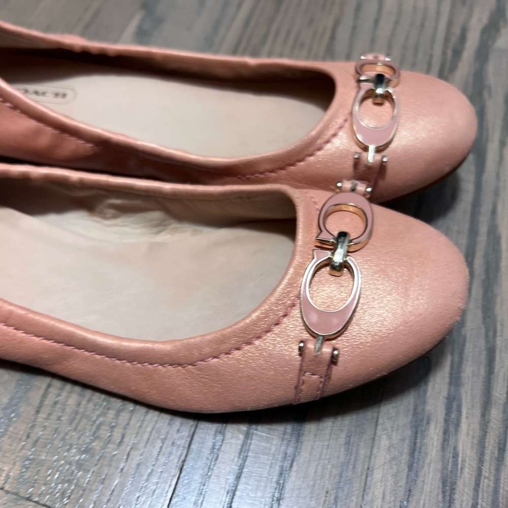 Coach ballet flats women’s shoes size 6 pale pink slip on - Picture 5 of 13